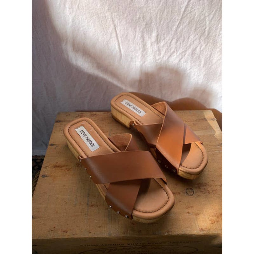 steve madden leather cross-strap clogs